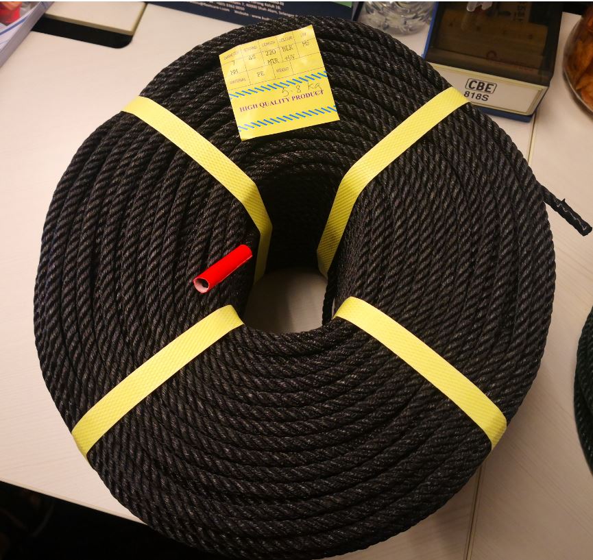 Rope HDPE D7mm twisted black (720'/roll)